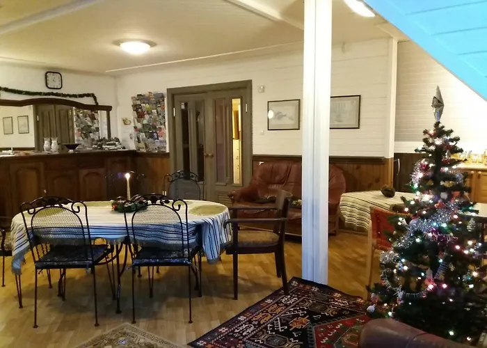 Sunrise Majutus Inn *